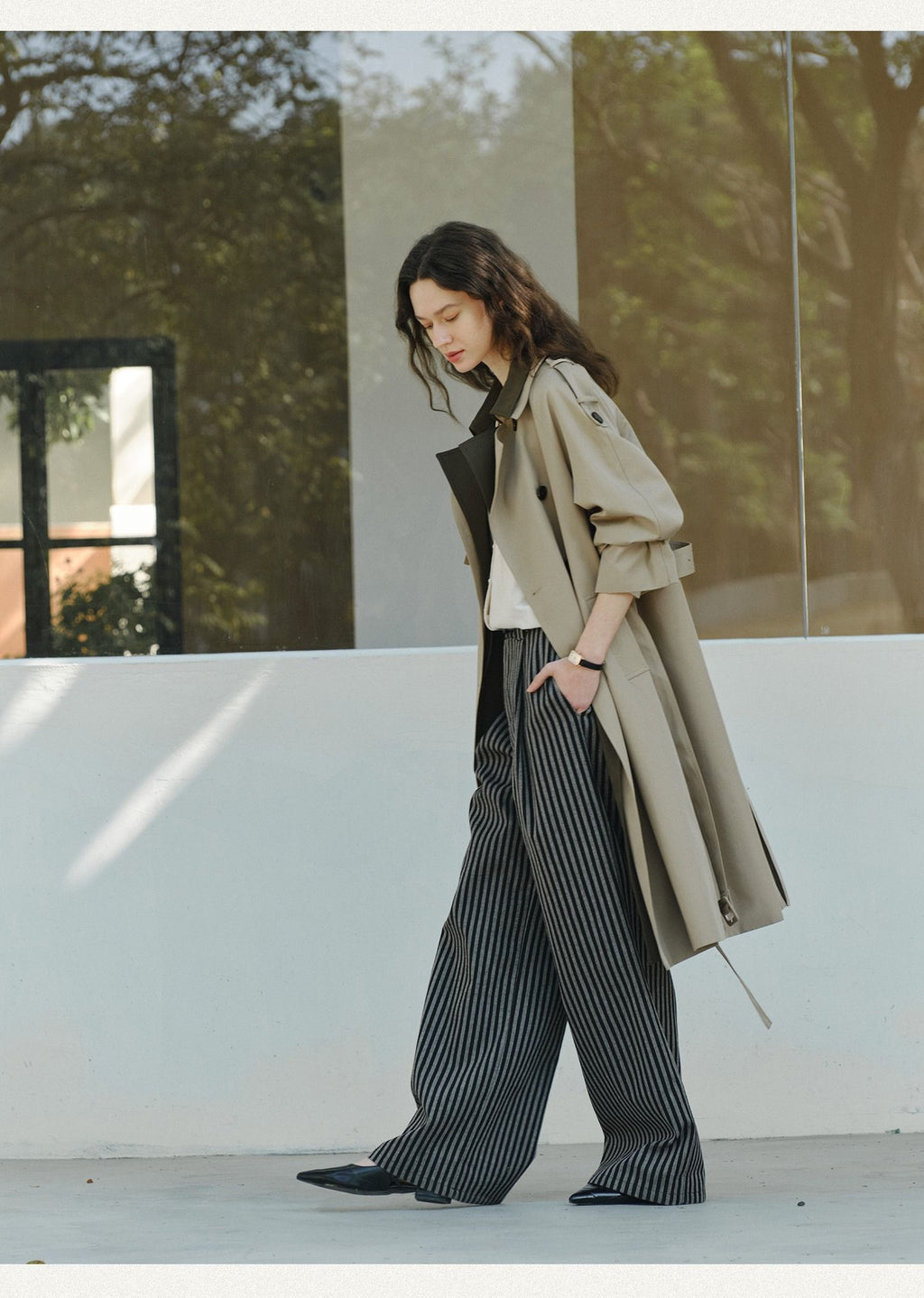 Dual Collar Trench
