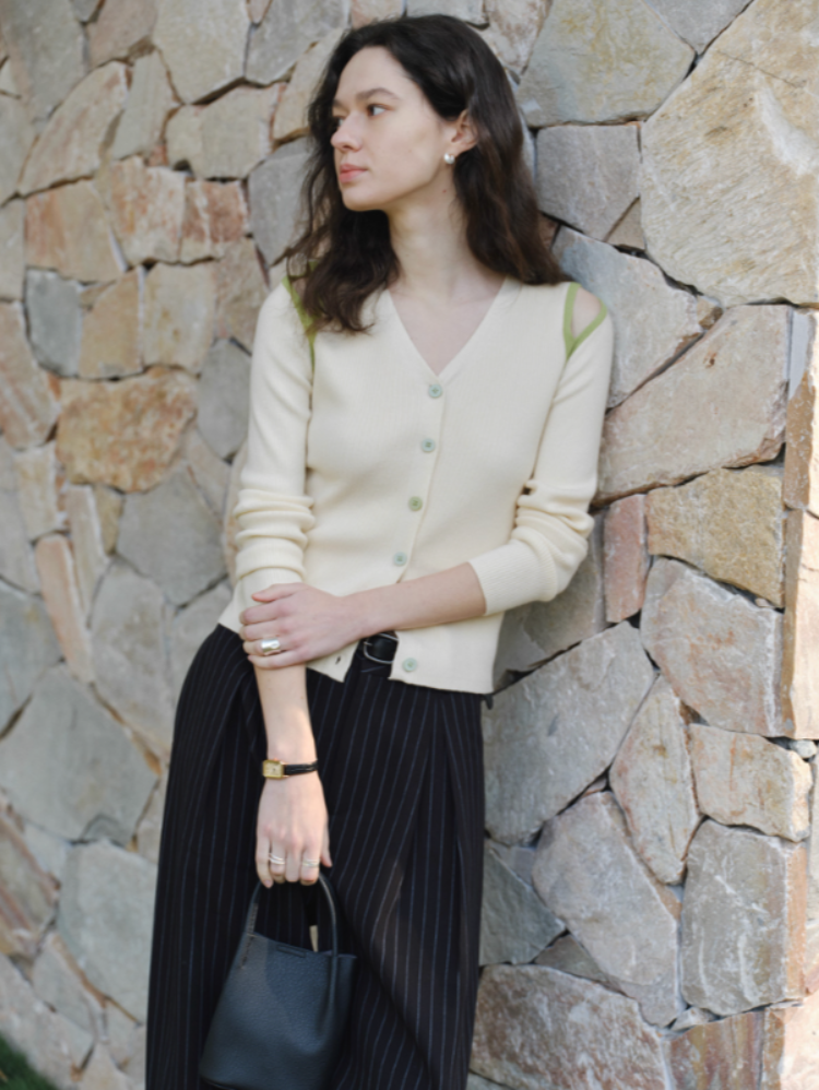 Shoulder Frame Knit - blue & apricot