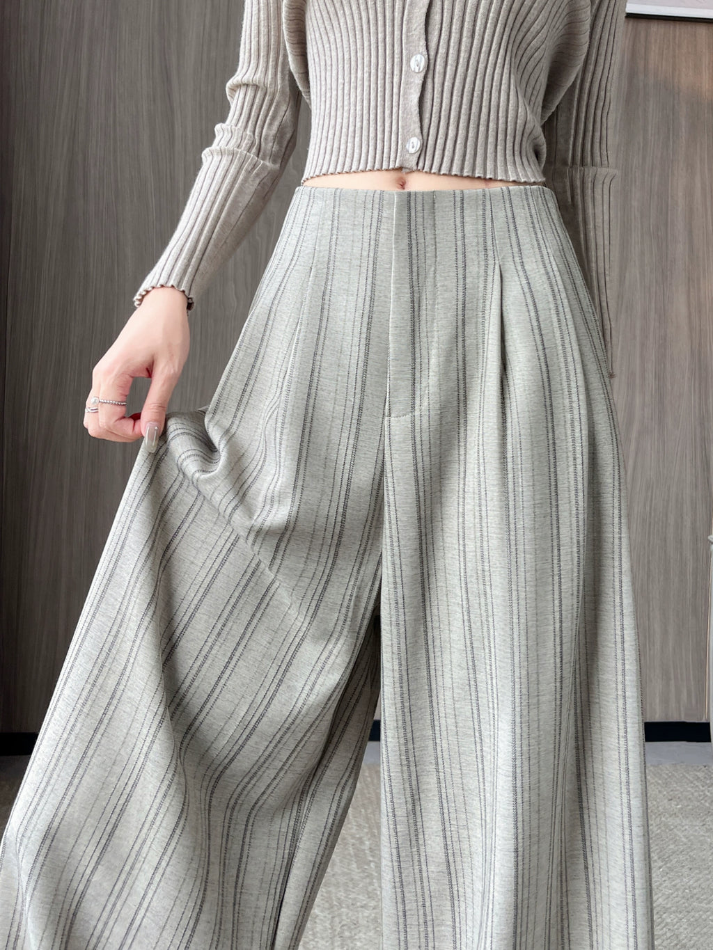 Stripe Wide Reg Pants