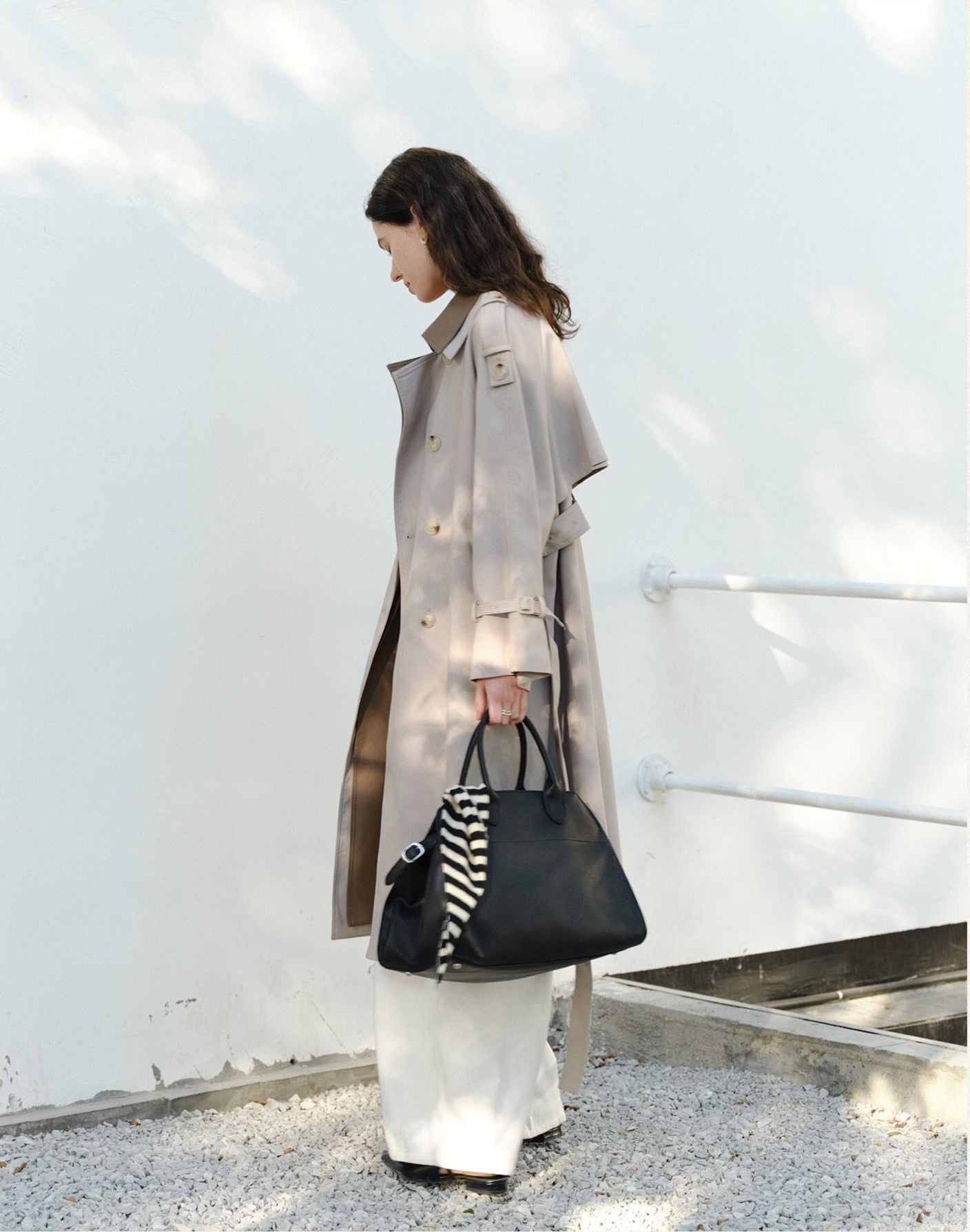 Dual Collar Trench