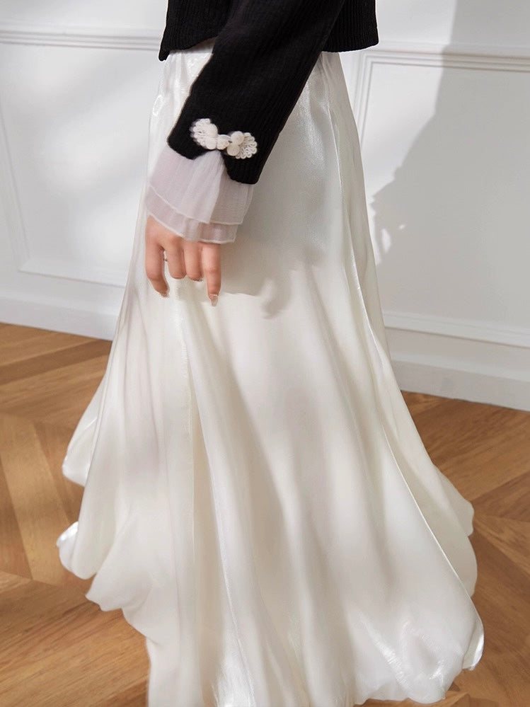 Snow Balloon Sheen Skirt